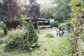 Hotel Logis La Cascade 3*
