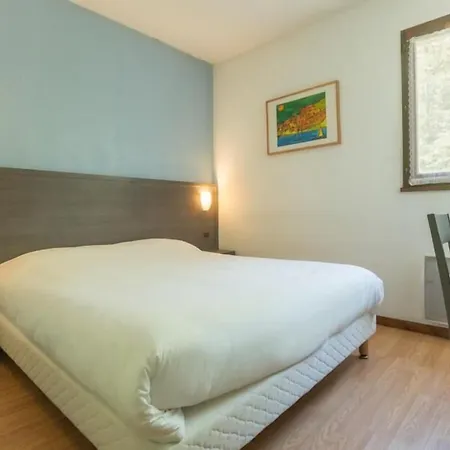 Hotel Logis La Cascade - Lyon Nord Saint-Genis-les-Ollieres